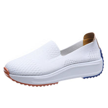 Load image into Gallery viewer, Lightweight Mesh Running Shoes