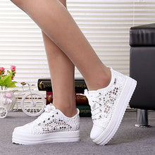 Load image into Gallery viewer, White Canvas Sneakers