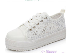 Load image into Gallery viewer, White Canvas Sneakers