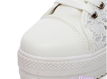 Load image into Gallery viewer, White Canvas Sneakers