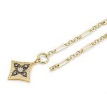Load image into Gallery viewer, Mixed Paperclip Link Chain with Rhombus Clover necklace