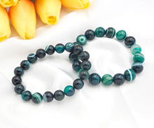 Load image into Gallery viewer, Green Banded Agate Stretchy Bracelet, EF10c