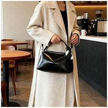 Load image into Gallery viewer, Retro Lightweight Shoulder Tote Bag