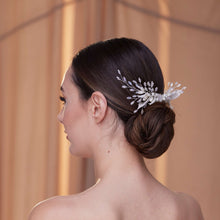 Load image into Gallery viewer, Elegant Crystal &amp; Pearl Hair Comb