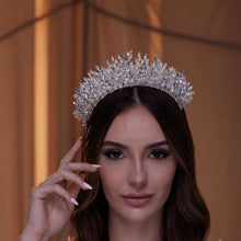 Load image into Gallery viewer, Elegant Crystal Bead and Rhinestone Wedding Tiara