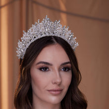 Load image into Gallery viewer, Sparkling Crystal Bead and Rhinestone Tiara