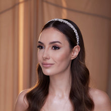 Load image into Gallery viewer, Crystal Rhinestone Hairband