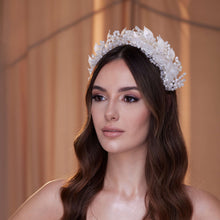 Load image into Gallery viewer, Crystal Pearl  Hair Band with Resin Leaves