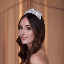Load image into Gallery viewer, Crystal Rhinestone Wedding Tiara