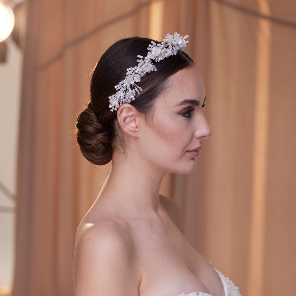 Elegant Bridal Hairband with Pearl