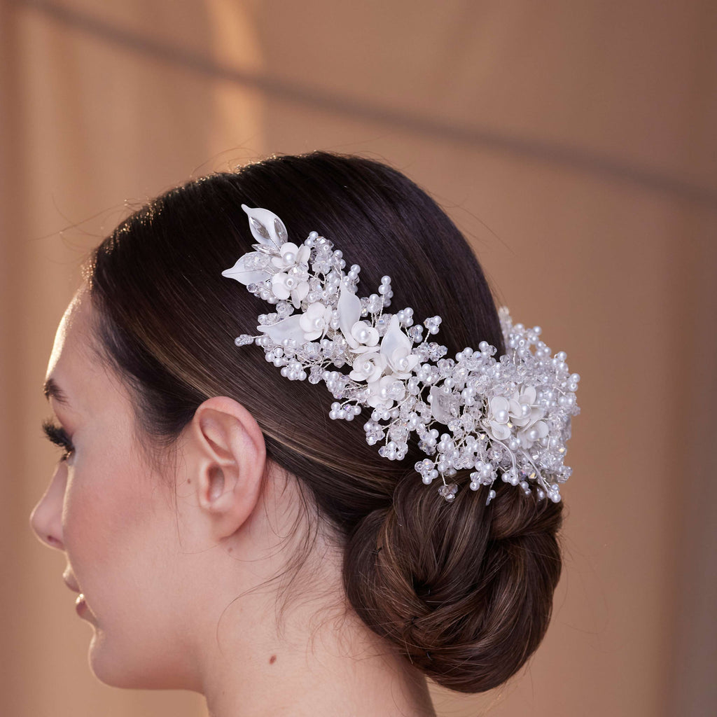 Exquisite Bridal Headpiece with Resin Flowers, Pearls, and Crystal Beads