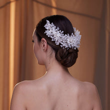Load image into Gallery viewer, Exquisite Bridal Headpiece with Resin Flowers, Pearls, and Crystal Beads