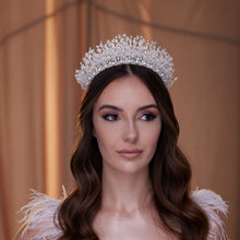 Load image into Gallery viewer, Elegant Hair Accessory