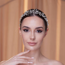 Load image into Gallery viewer, Delicate Crystal Bead and Rhinestone Hair Vine