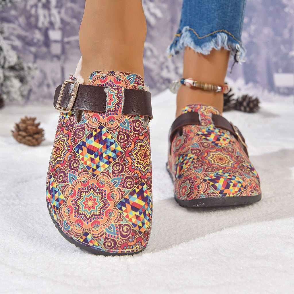 Women's Bohemian Ethnic Flat Sandals – Open-Toe Slip-On Summer Sandals | Black & Red