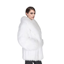 Load image into Gallery viewer, New European And American Stylish Fox-fur Lapel Coat