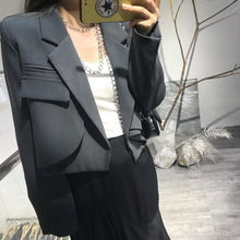 Load image into Gallery viewer, Elegant Versatile Short Blazer For Women
