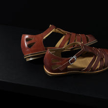 Load image into Gallery viewer, Washed Full Grain Leather Fisherman Sandals