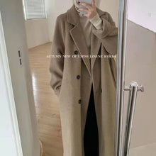 Load image into Gallery viewer, Women's Wool Coat Mid-length Loose Thicken Autumn Winter New Style Overcoat