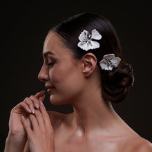 Load image into Gallery viewer, 2-Piece White Flower Hair Comb Set