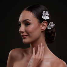 Load image into Gallery viewer, 2-Piece White Flower Hair Comb Set