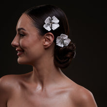 Load image into Gallery viewer, 2-Piece White Flower Hair Comb Set