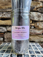 Load image into Gallery viewer, Unique Oils Luxury Incense - Cherry Cola (pack of 10)