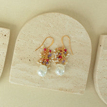 Load image into Gallery viewer, Pearl Gossamer Earrings