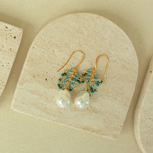 Load image into Gallery viewer, Pearl Gossamer Earrings