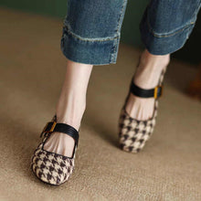 Load image into Gallery viewer, Retro Mary Jane Buckle Slip-On Heels for Women | 6cm Block Heel | Off-White &amp; Black