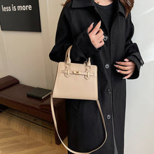 Load image into Gallery viewer, Minimalist Quilted Crossbody Bag - Soft PU Leather with Adjustable Strap