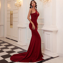 Load image into Gallery viewer, Wine Red Annual Meeting Dress Spring Sleeveless One Shoulder Solid Color Small Tail Birthday Party Dress Prom Formal Gown