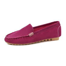 Load image into Gallery viewer, Women's Round-Toe Slip-On Flats | PU Leather Casual Pea Shoes