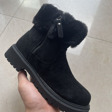 Load image into Gallery viewer, Women's Plush Lined Winter Snow Boots Side Zipper Thick Heel Anti-Slip Outdoor Boots