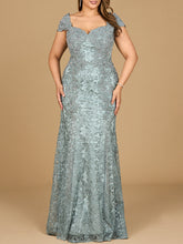 Load image into Gallery viewer, Fitted Lace Mermaid Gown