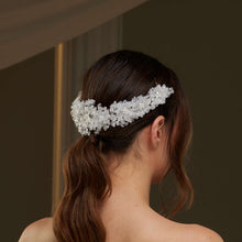Load image into Gallery viewer, Crystal Beaded Bridal Hair Vine