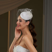 Load image into Gallery viewer, Bridal Fascinator with Blusher Veil and Feathers