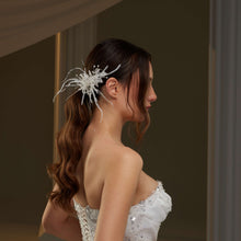 Load image into Gallery viewer, Feathered Two-Piece Hair Vine