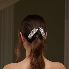Load image into Gallery viewer, Elegant Rhinestone Hair Comb