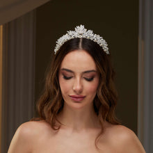 Load image into Gallery viewer, Crystal and Pearl Wedding Tiara