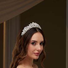 Load image into Gallery viewer, Elegant Crystal &amp; Pearl Tiara