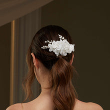 Load image into Gallery viewer, Rhinestone and Pearl Hair Comb