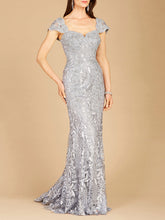 Load image into Gallery viewer, Fitted Lace Mermaid Gown
