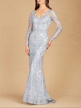 Load image into Gallery viewer, Long Sleeve Lace Mermaid Gown
