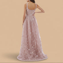 Load image into Gallery viewer, Overskirt Lace Fitted Gown