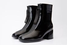 Load image into Gallery viewer, The Tackle Black Patent Leather Block Heel Women Boot