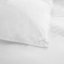 Load image into Gallery viewer, Down Alternative Micro Fiber Filled Comforter