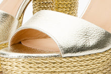 Load image into Gallery viewer, The Tampico Platform Heel Gold Leather Women Sandal