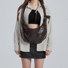 Load image into Gallery viewer, Retro French Croissant Pleated Crossbody Bag – Large Capacity Oil-Wax PU Leather