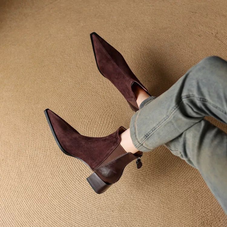 Women's Matte Square-Toe Lug Sole Boots | Microfiber Leather Fall & Winter Ankle Boots